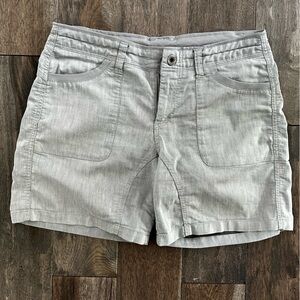 Kuhl shorts -casual light grey